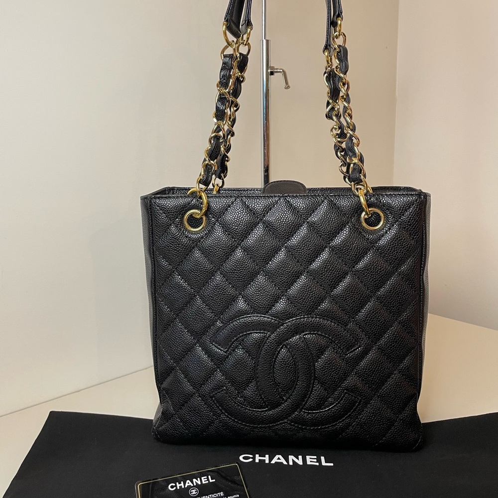 ❌Sold❌ Authentic Chanel Petit Shopping Tote